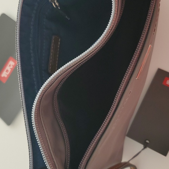 NWT Tumi Susan Multifunction Pouch in Steel Color